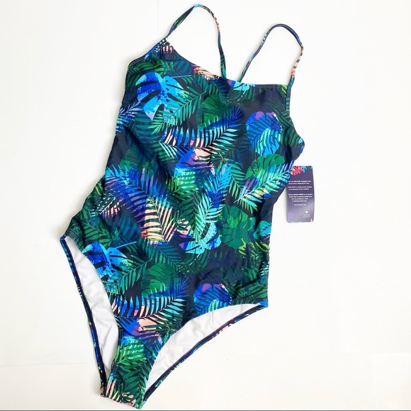 Avva Sport One Piece Swimsuit - Picture 12 of 12